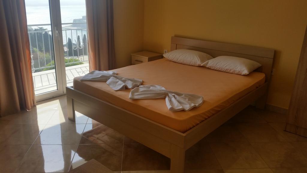 Apartments Popovic Ulcinj Eksteriør bilde