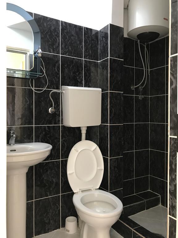 Apartments Popovic Ulcinj Eksteriør bilde